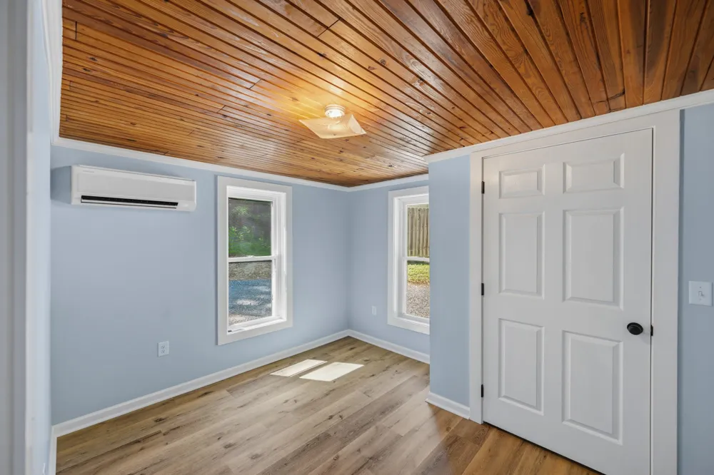 549 Little Jackson Ln Parsons, TN 38363