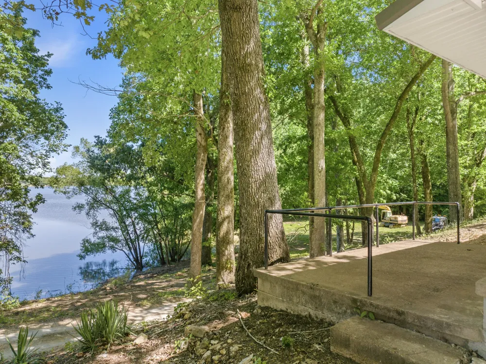 549 Little Jackson Ln Parsons, TN 38363