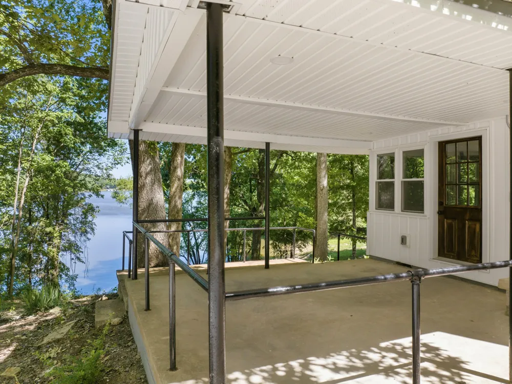 549 Little Jackson Ln Parsons, TN 38363