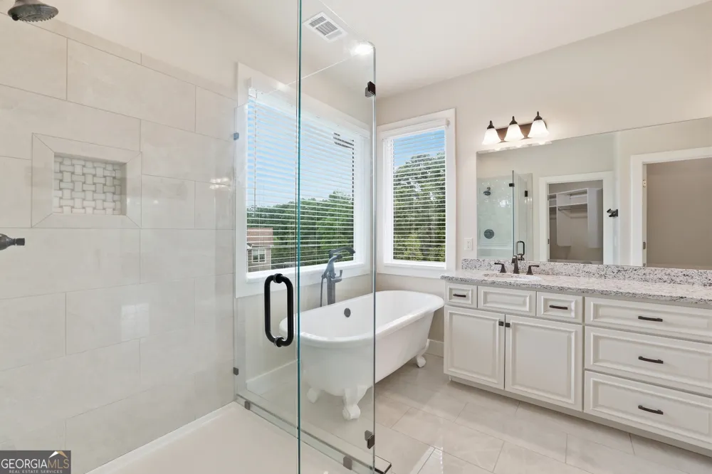 1206 Indigo CT Demorest, GA 30535