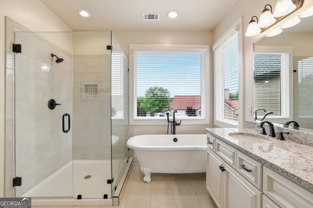 1206 Indigo CT Demorest, GA 30535