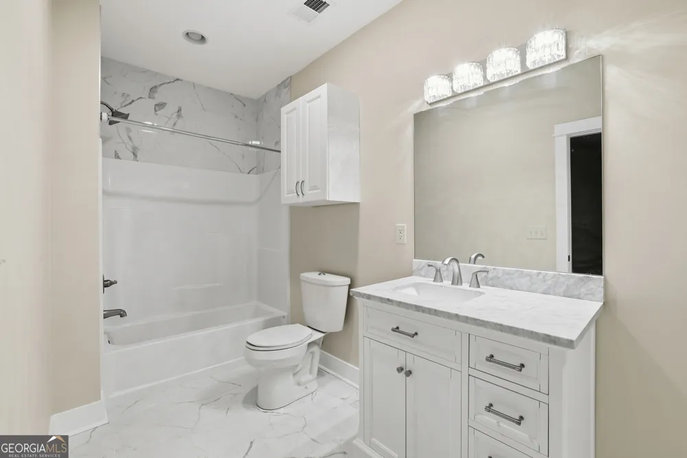 1206 Indigo CT Demorest, GA 30535