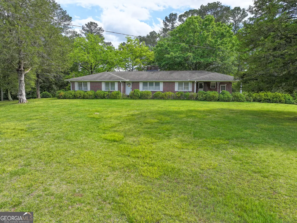 7517 Blacks Bluff RD SW Cave Spring, GA 30124