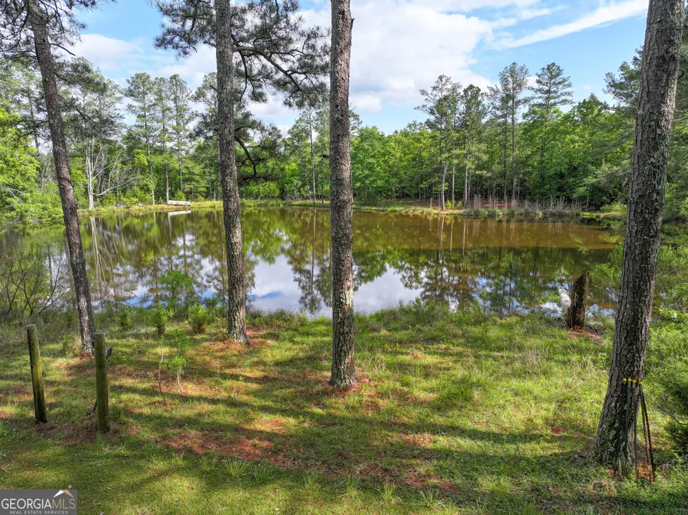 7517 Blacks Bluff RD SW Cave Spring, GA 30124