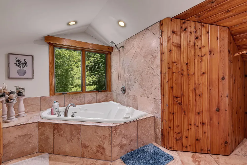 6600 Canary Road NW Royalton, MN 56373