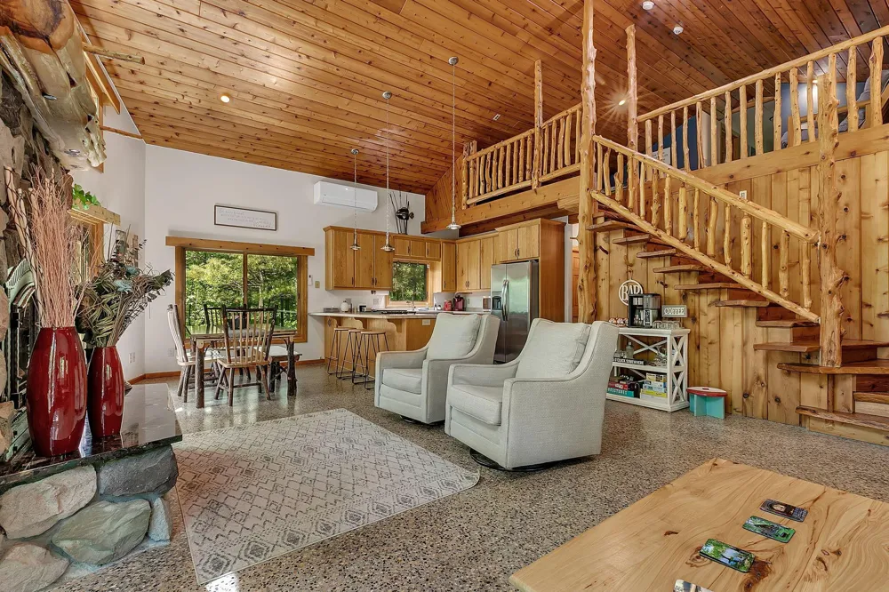 6600 Canary Road NW Royalton, MN 56373