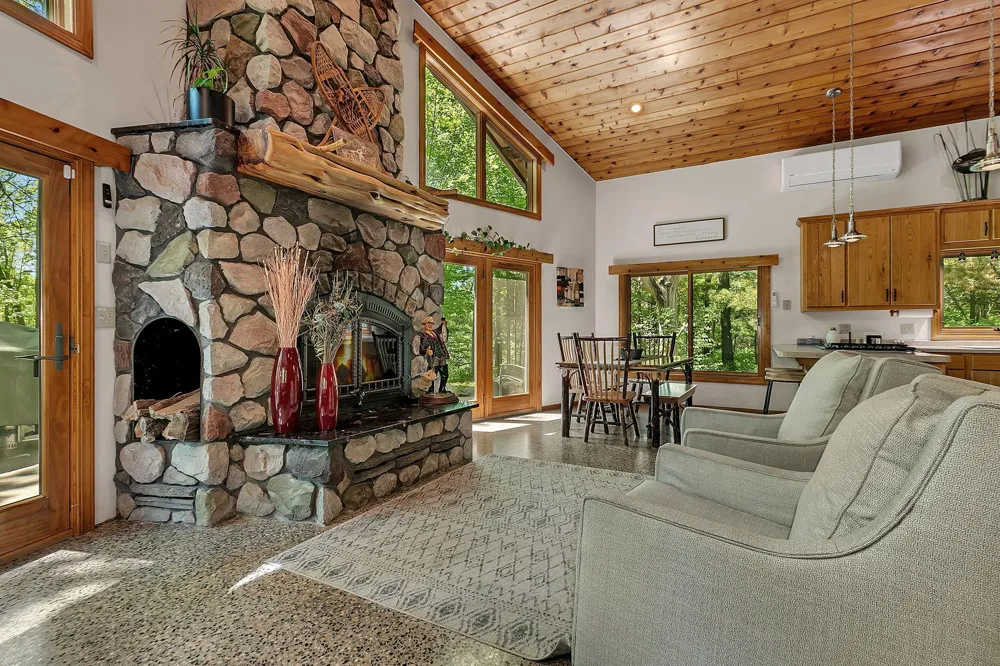 6600 Canary Road NW Royalton, MN 56373