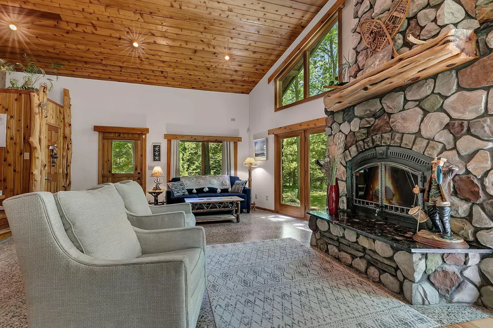 6600 Canary Road NW Royalton, MN 56373