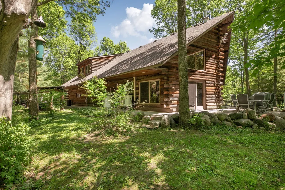 6600 Canary Road NW Royalton, MN 56373