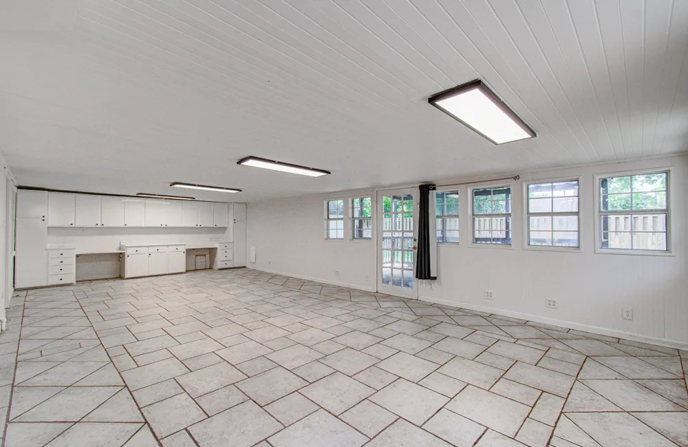 2708 Tallow Street Alvin, TX 77511