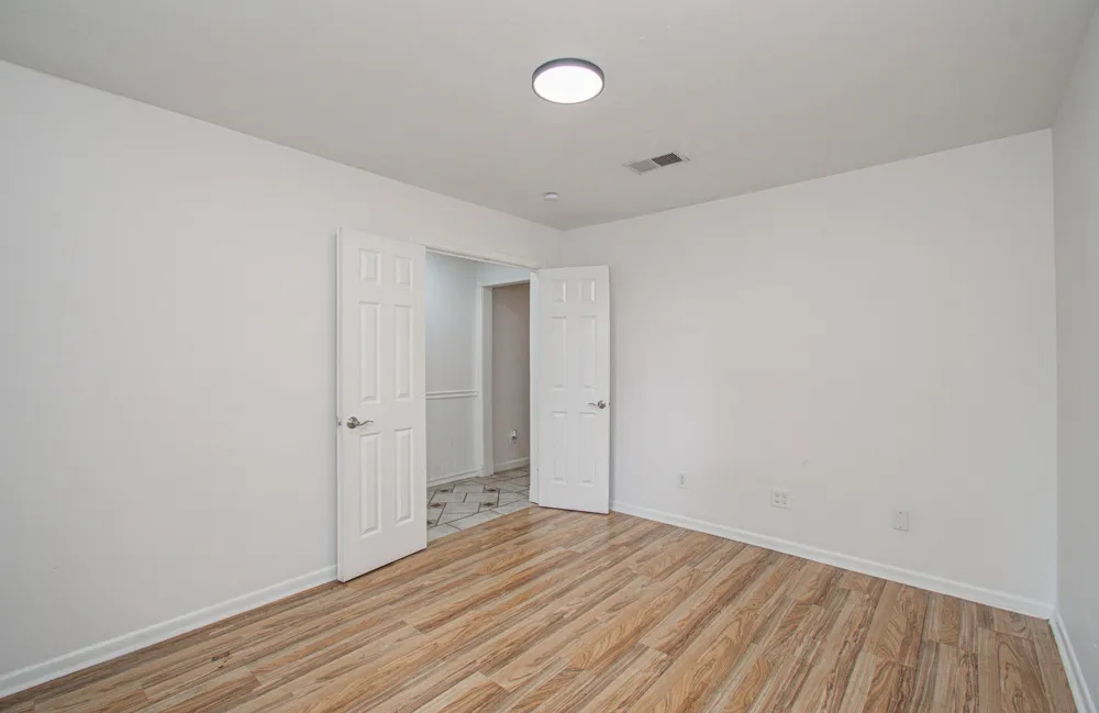 2708 Tallow Street Alvin, TX 77511