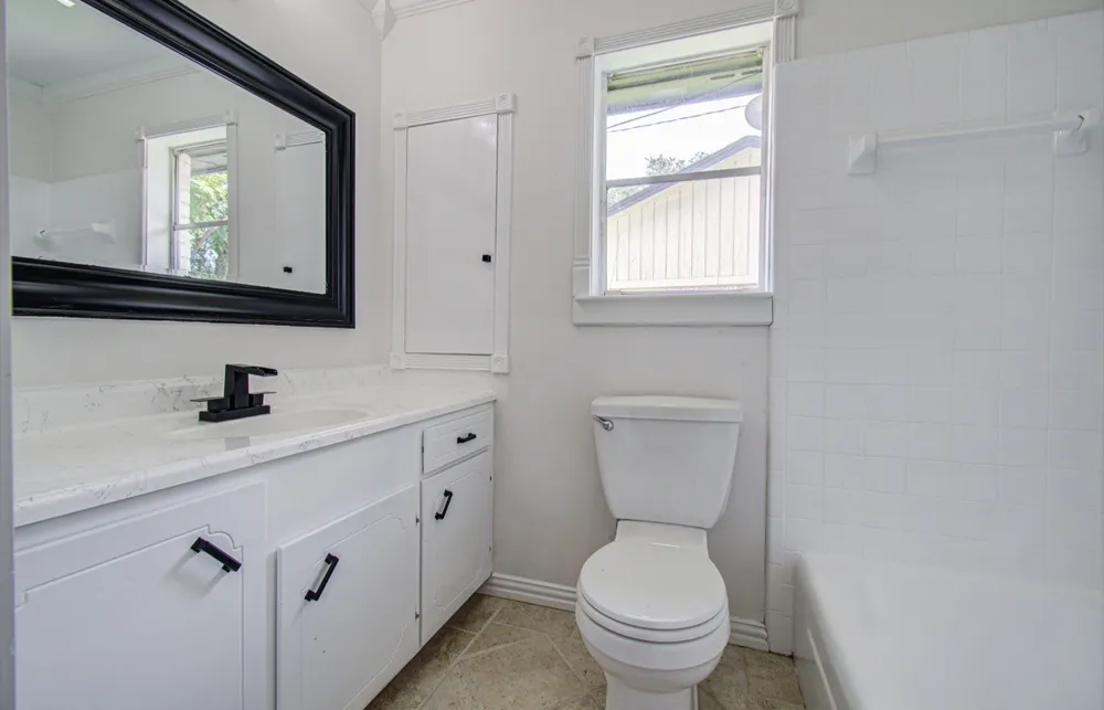 2708 Tallow Street Alvin, TX 77511