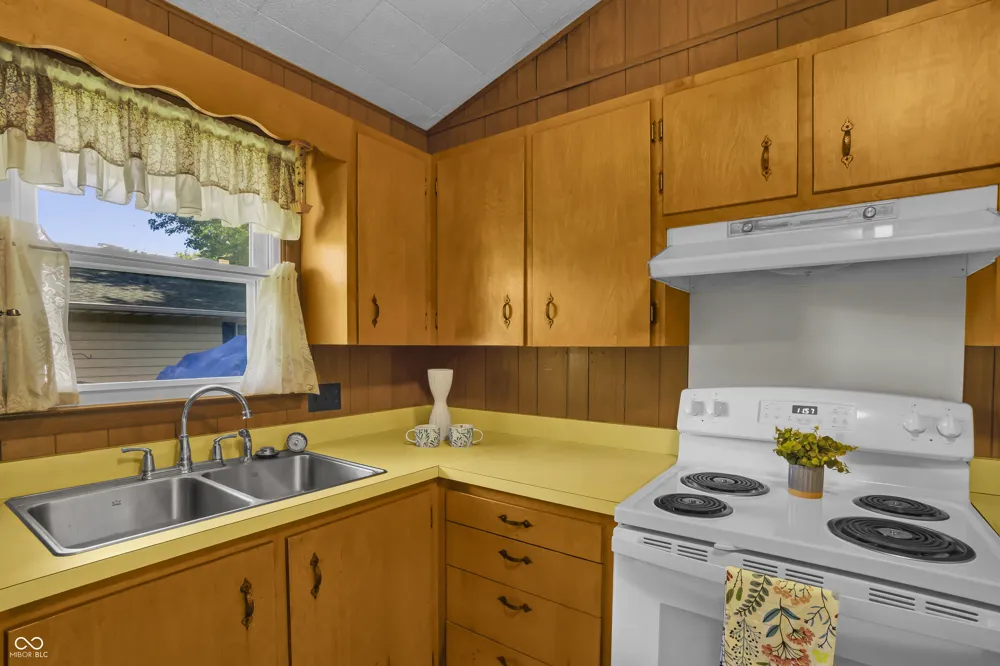 884 SE Ontario Trail Greensburg, IN 47240