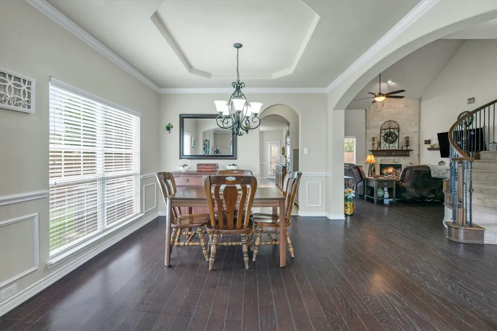 1232 Clearbrook Drive Kennedale, TX 76060