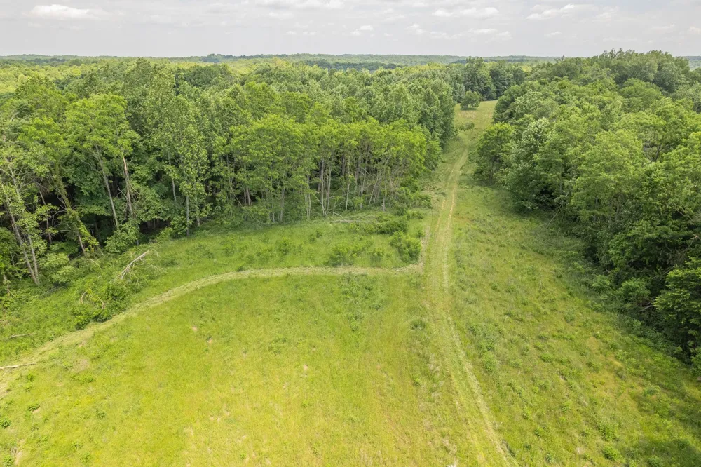 0 Haze Hyde Hollow Rd Bethpage, TN 37022
