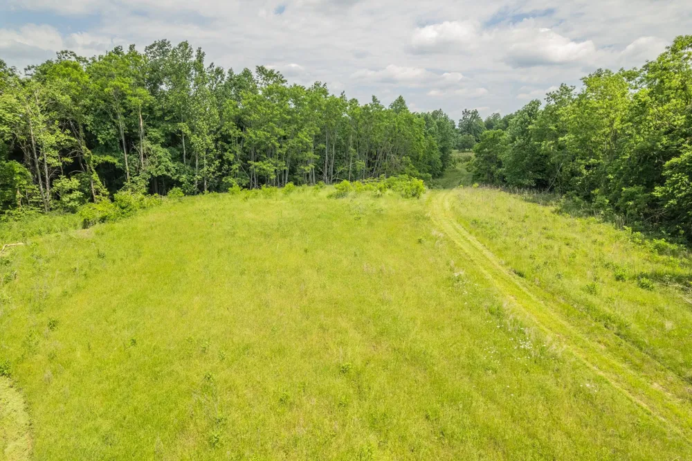 0 Haze Hyde Hollow Rd Bethpage, TN 37022