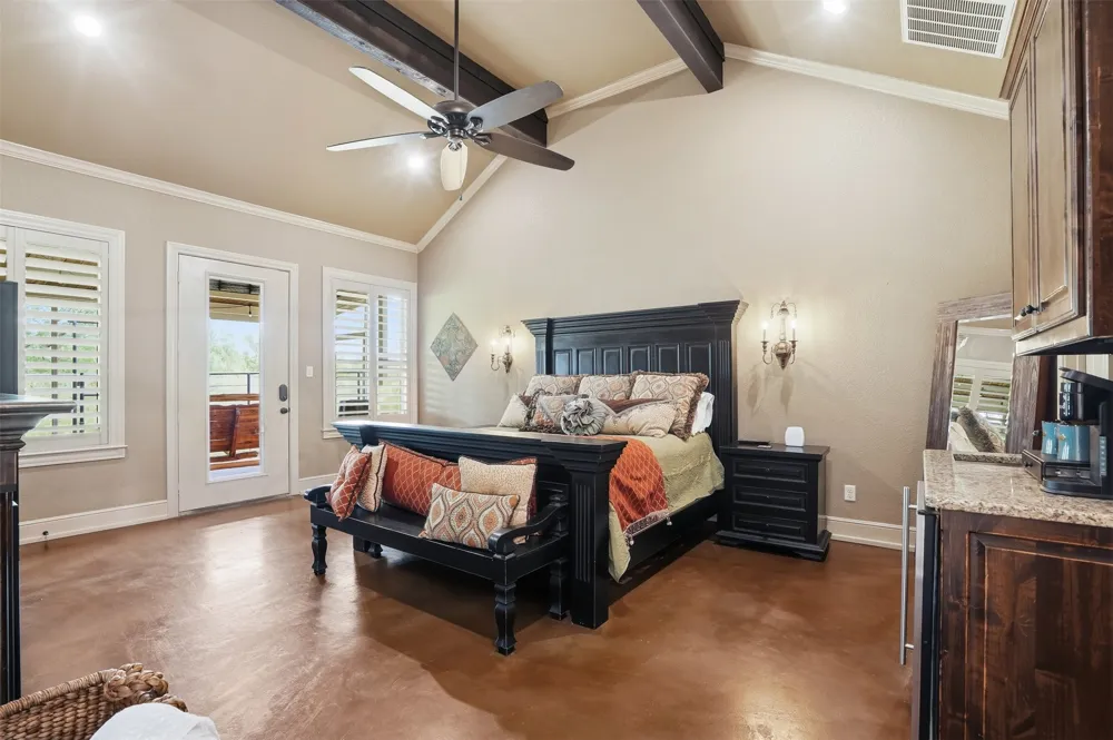 1083 Antler Drive Strawn, TX 76475