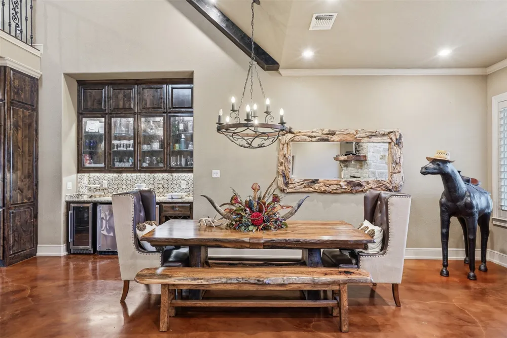 1083 Antler Drive Strawn, TX 76475