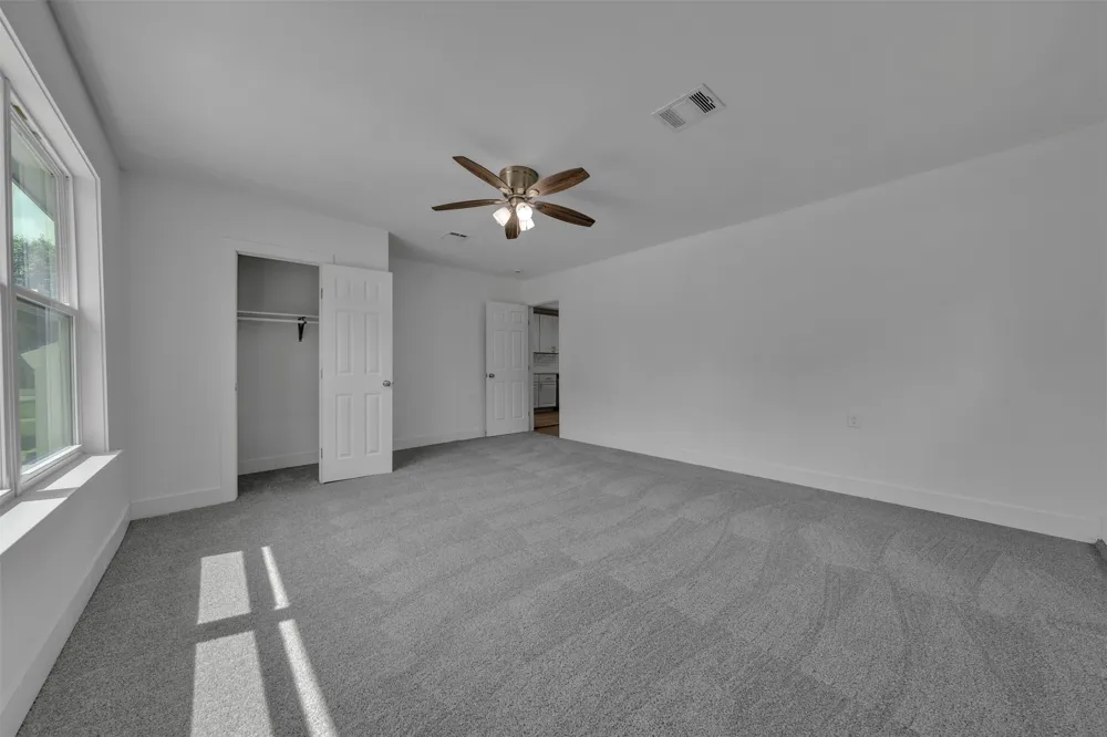3265 Earle Drive Haltom City, TX 76117