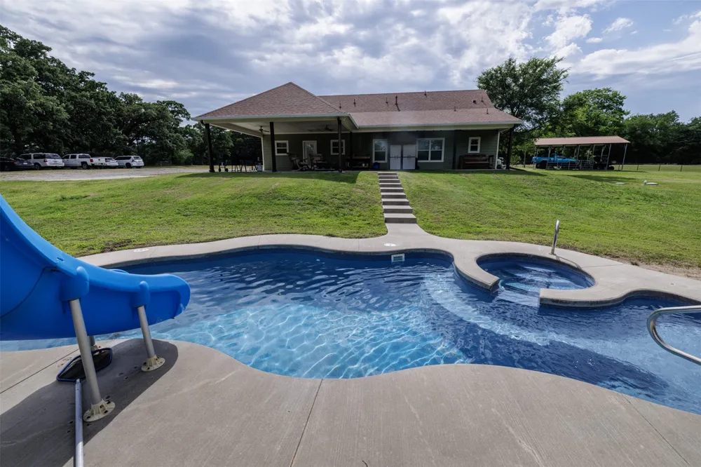5775 Fm 2947 Quinlan, TX 75474