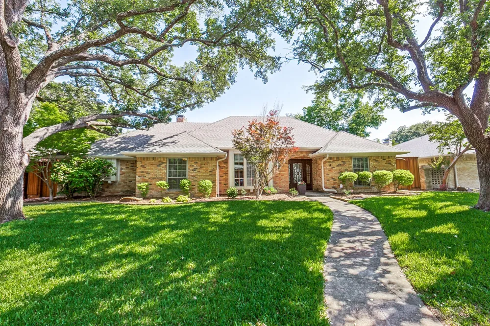 7822 Glenneagle Drive