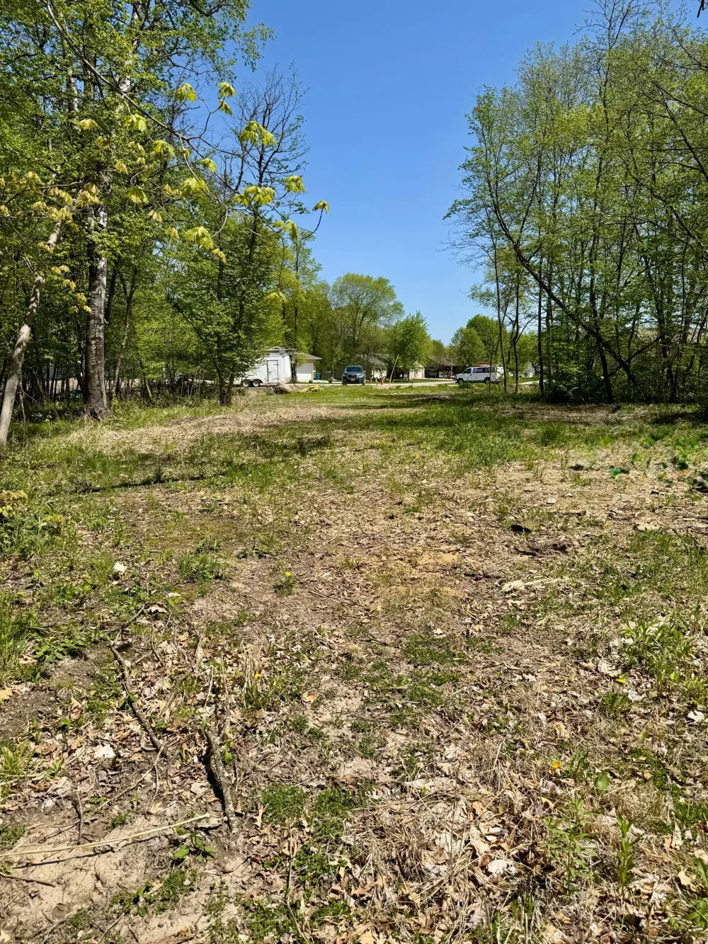 180 Woodland Drive Henderson, MN 56044