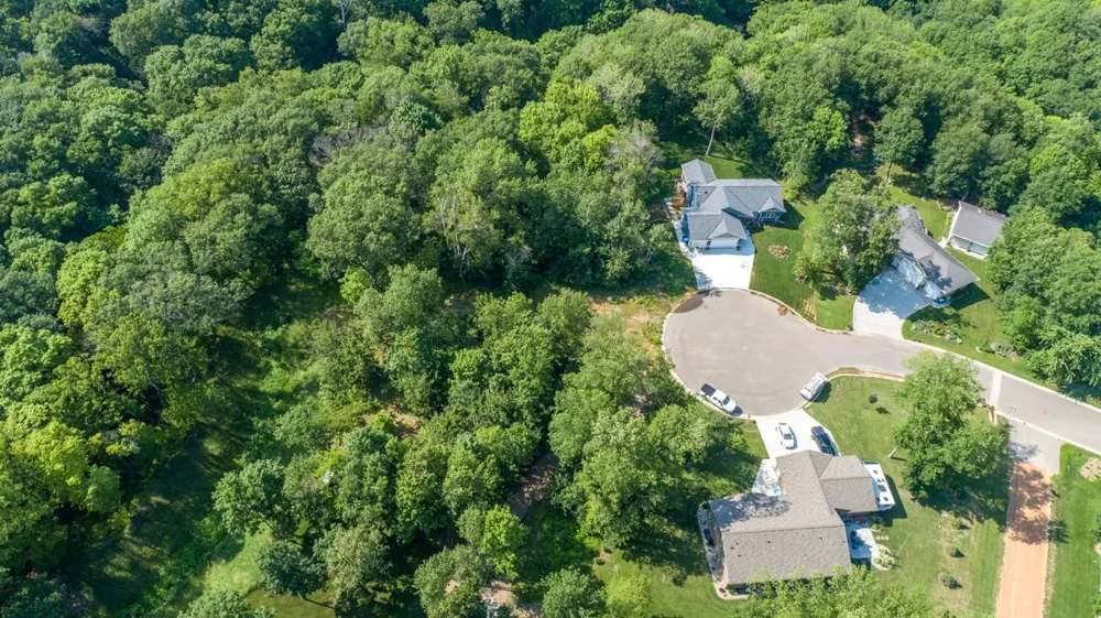 180 Woodland Drive Henderson, MN 56044
