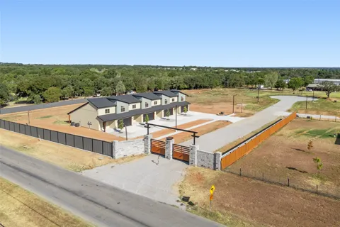 1007 Agua Escondida Court