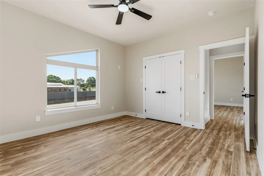 1003 Agua Escondida Court Springtown, TX 76082