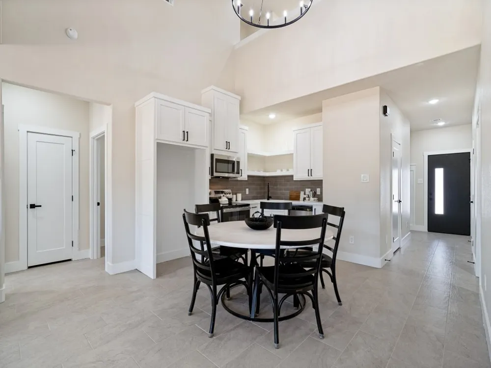 1005 Agua Escondida Court Springtown, TX 76082