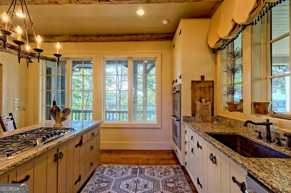 215 Grey Fox TRL Clayton, GA 30525
