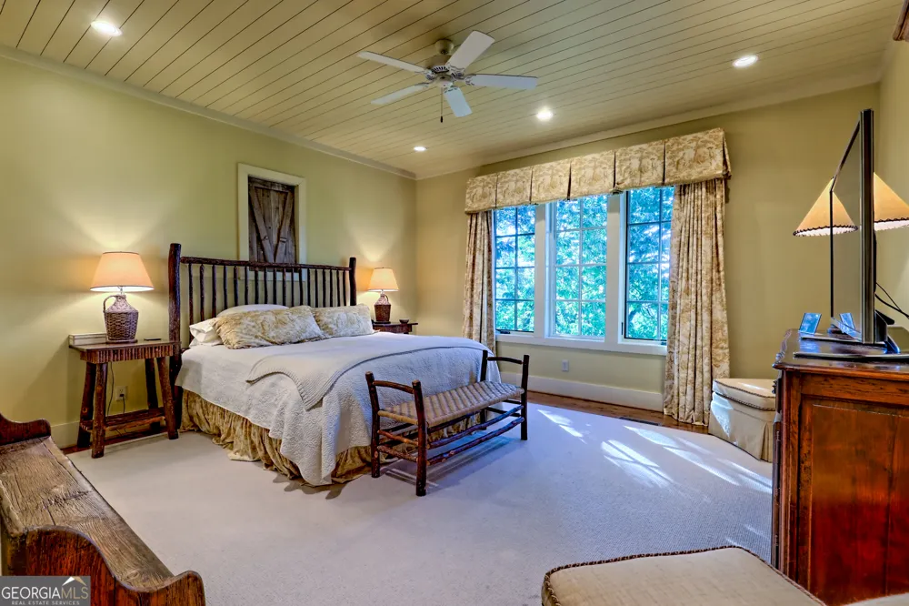 215 Grey Fox TRL Clayton, GA 30525