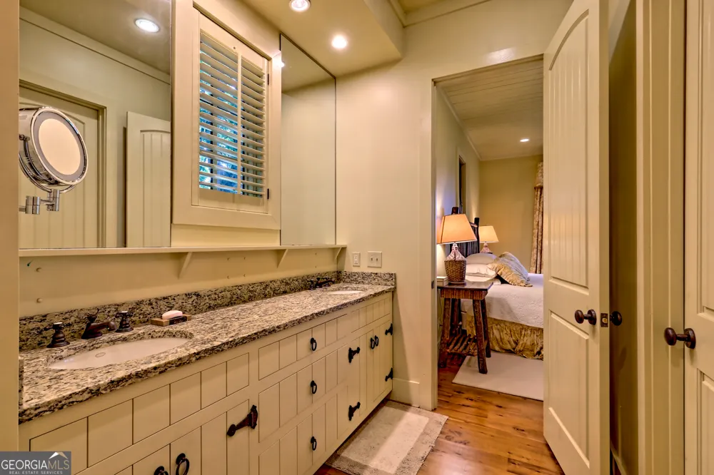 215 Grey Fox TRL Clayton, GA 30525