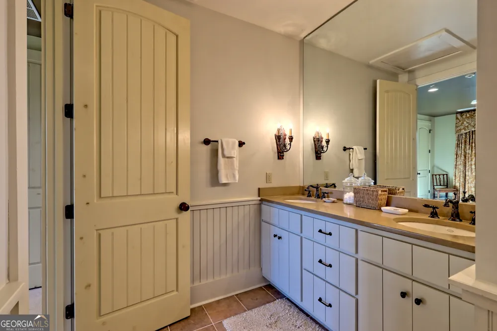 215 Grey Fox TRL Clayton, GA 30525
