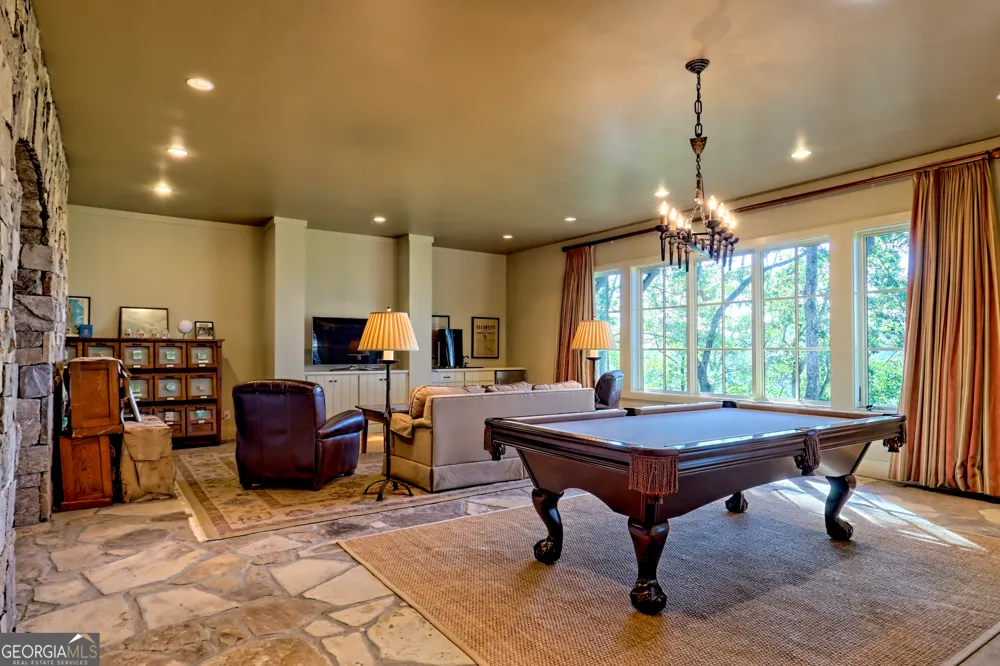 215 Grey Fox TRL Clayton, GA 30525