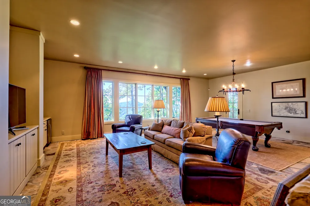 215 Grey Fox TRL Clayton, GA 30525
