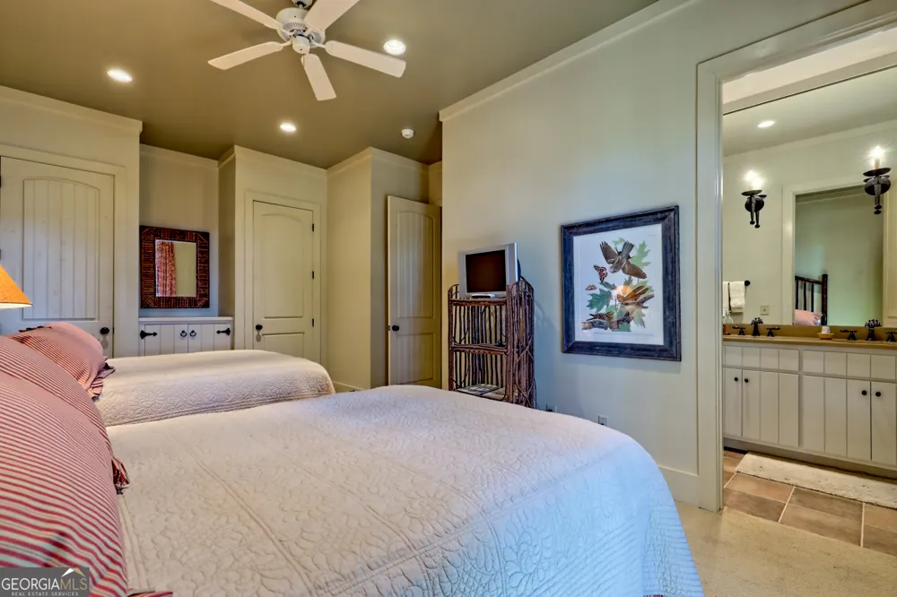 215 Grey Fox TRL Clayton, GA 30525