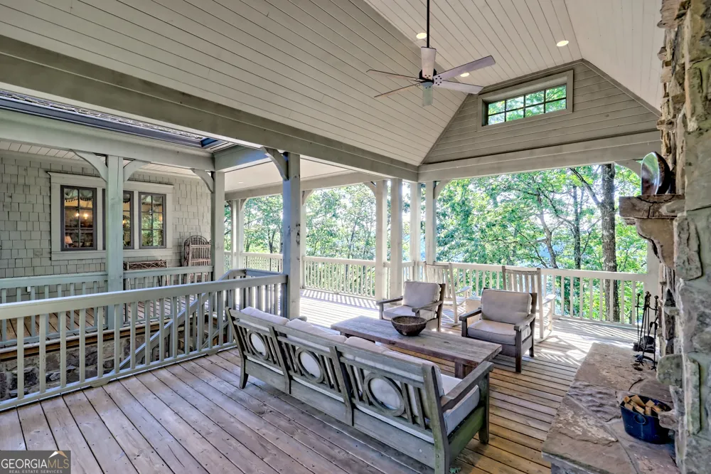 215 Grey Fox TRL Clayton, GA 30525