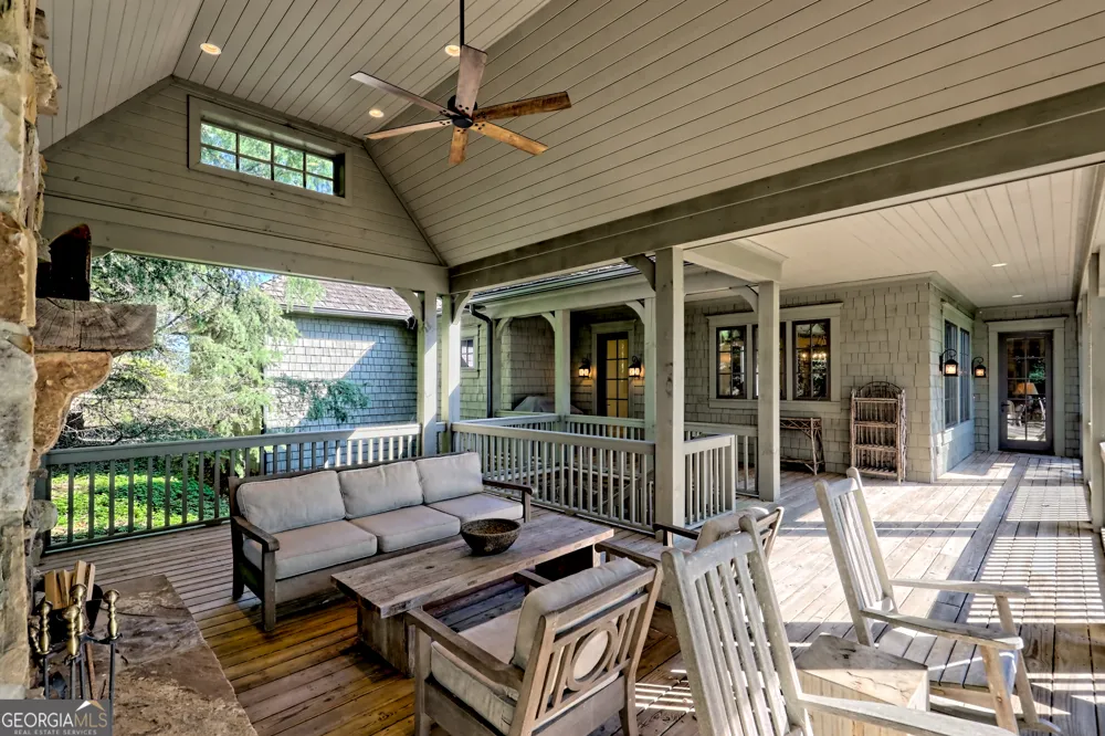 215 Grey Fox TRL Clayton, GA 30525