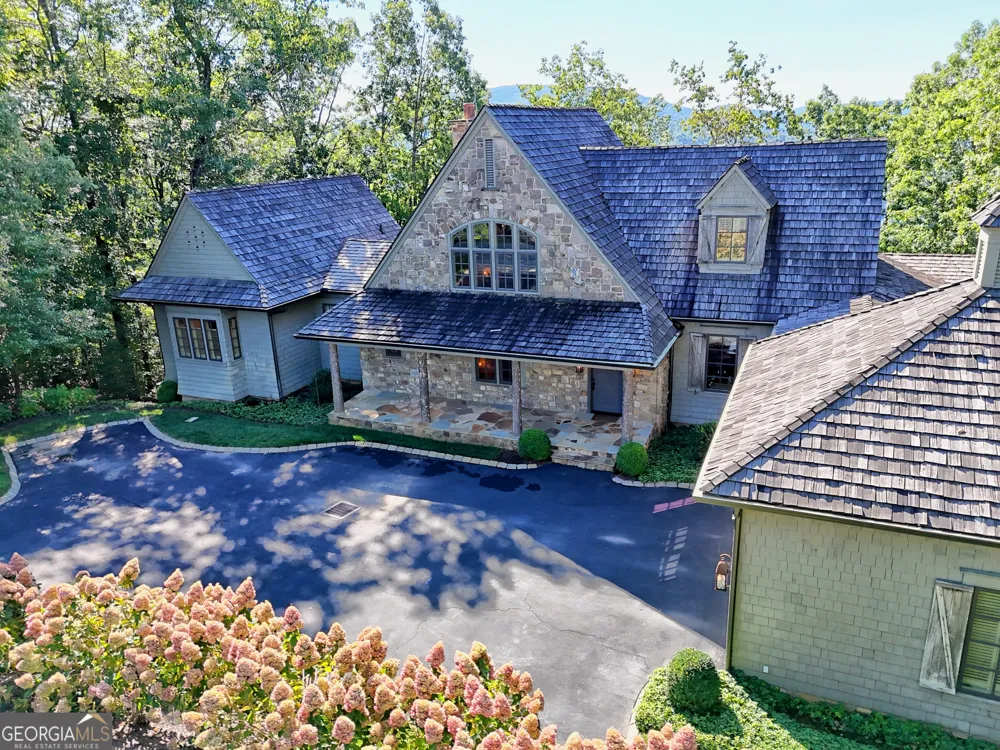 215 Grey Fox TRL Clayton, GA 30525