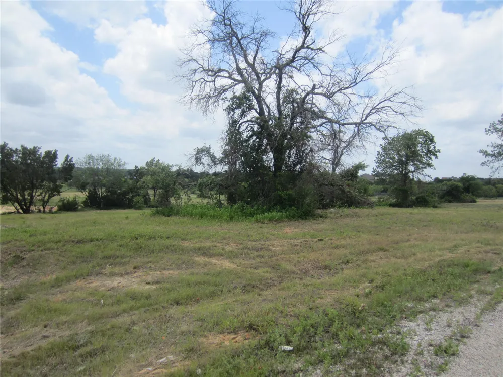2023 Veal Circle Weatherford, TX 76085