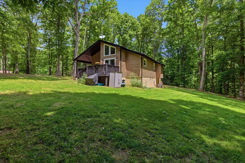1055 Lonesome Pine Rd Kingston Springs, TN 37082
