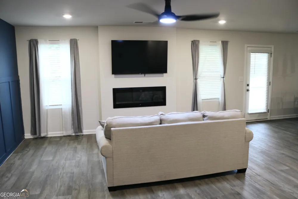 204 River Meadow DR LaGrange, GA 30241