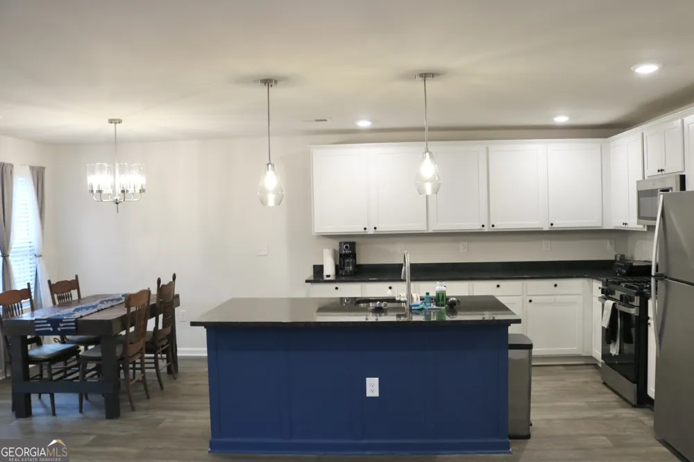 204 River Meadow DR LaGrange, GA 30241