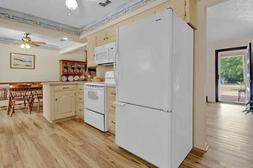 324 Texas Drive Hideaway, TX 75771