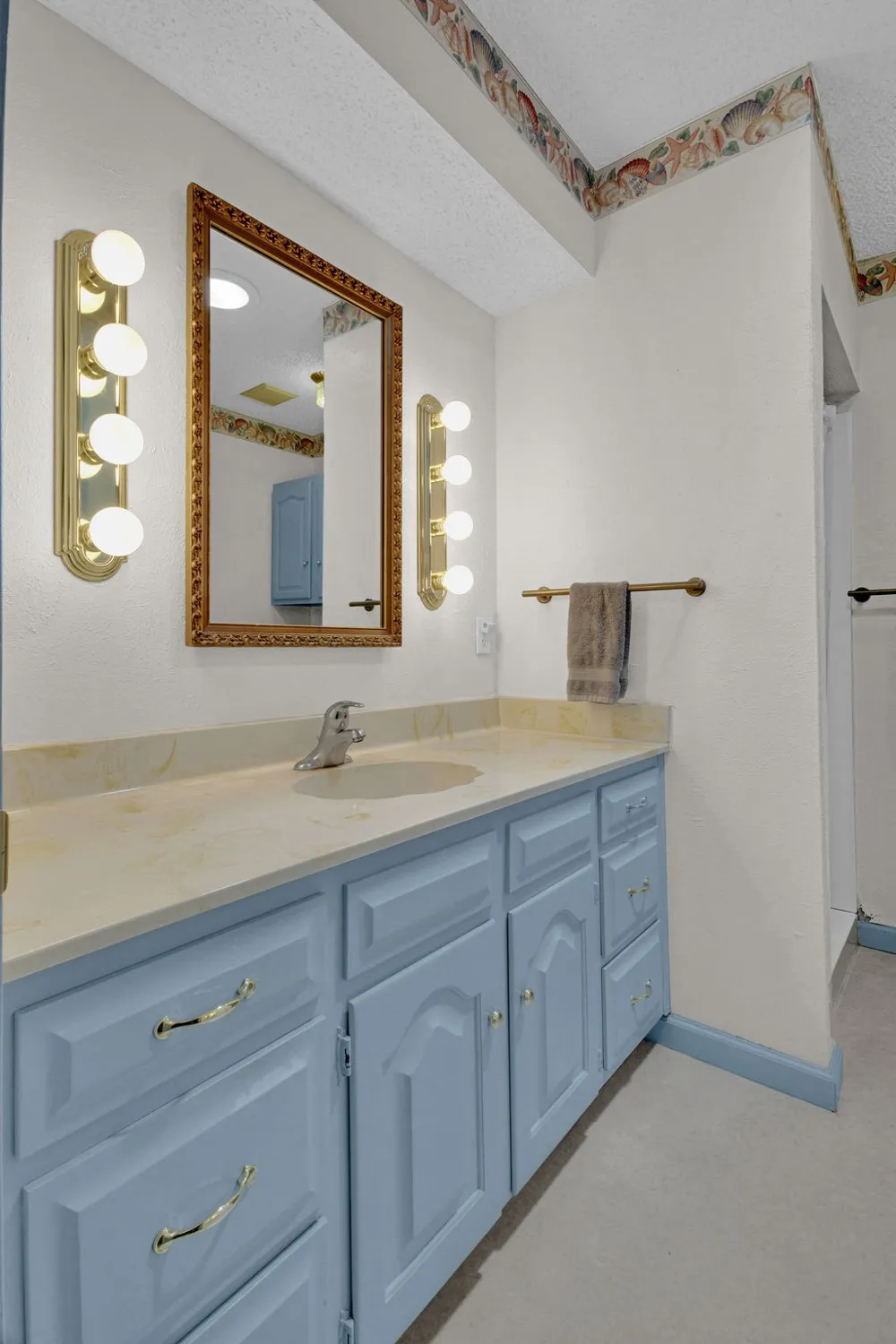 324 Texas Drive Hideaway, TX 75771