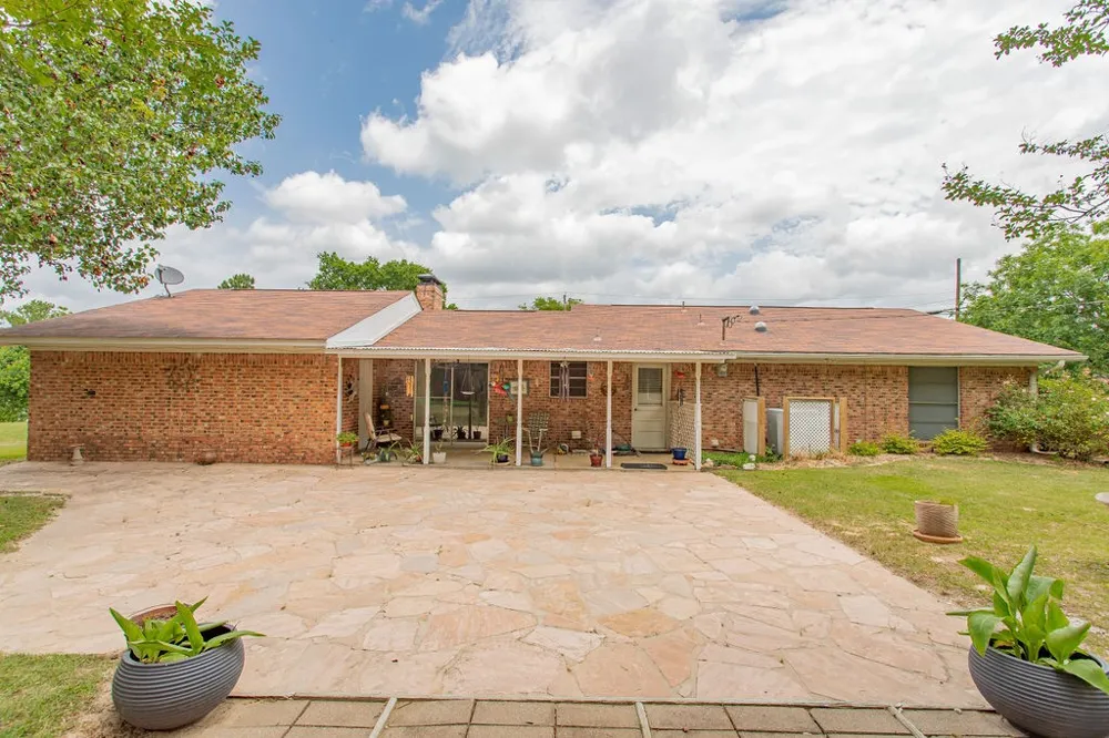 324 Texas Drive Hideaway, TX 75771