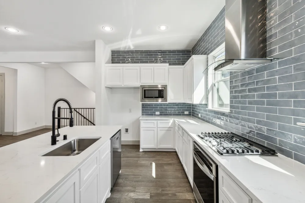 2541 Carmelita Street Dallas, TX 75212
