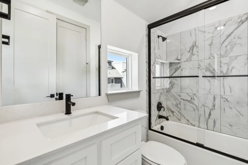 2541 Carmelita Street Dallas, TX 75212