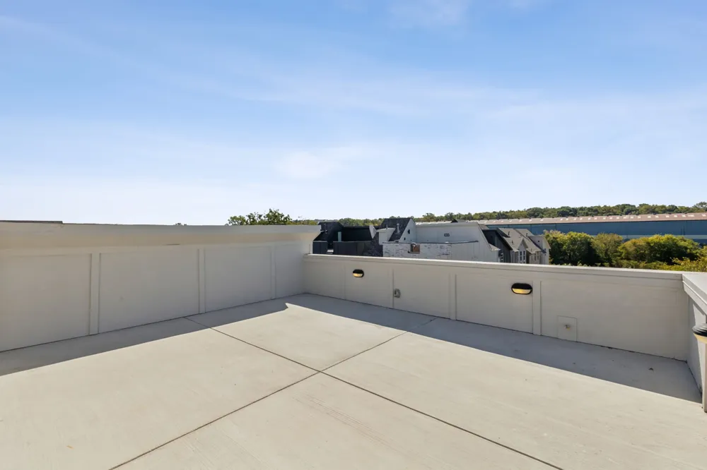 2541 Carmelita Street Dallas, TX 75212